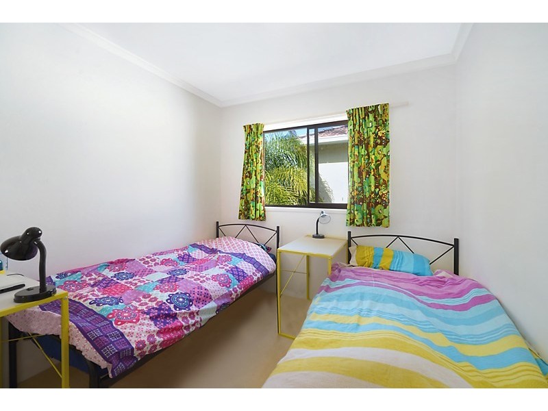 7/26 Thomas Drive, Chevron Island QLD 4217