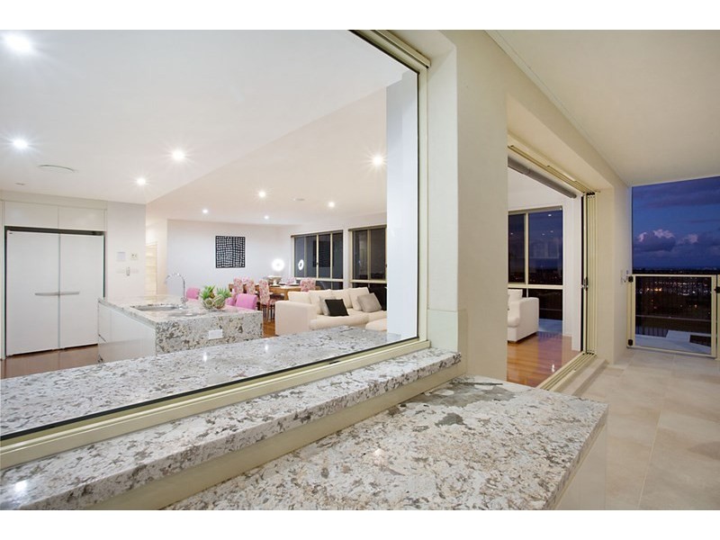 26 Chevron Rise, Highland Park QLD 4211