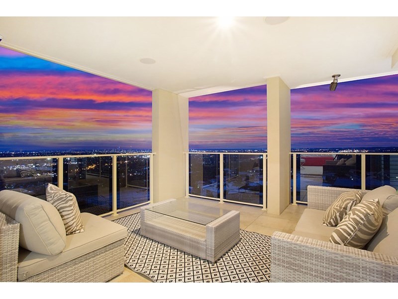 26 Chevron Rise, Highland Park QLD 4211