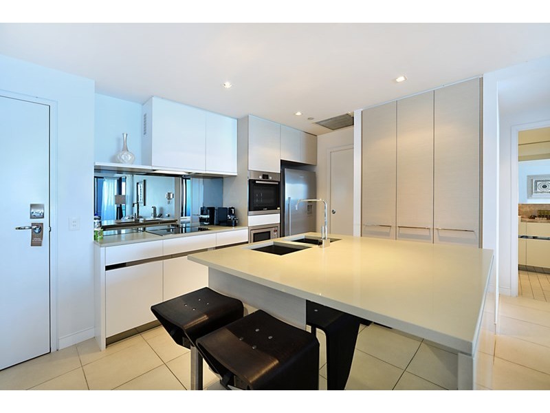 504/4 The Esplanade, Surfers Paradise QLD 4217