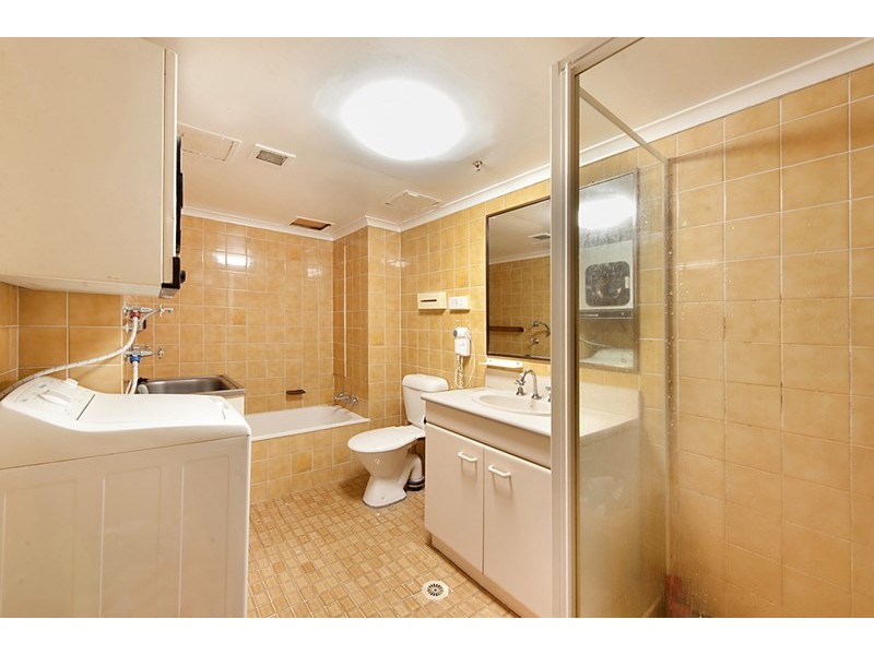 1511/18 Hanlan Street, Surfers Paradise QLD 4217