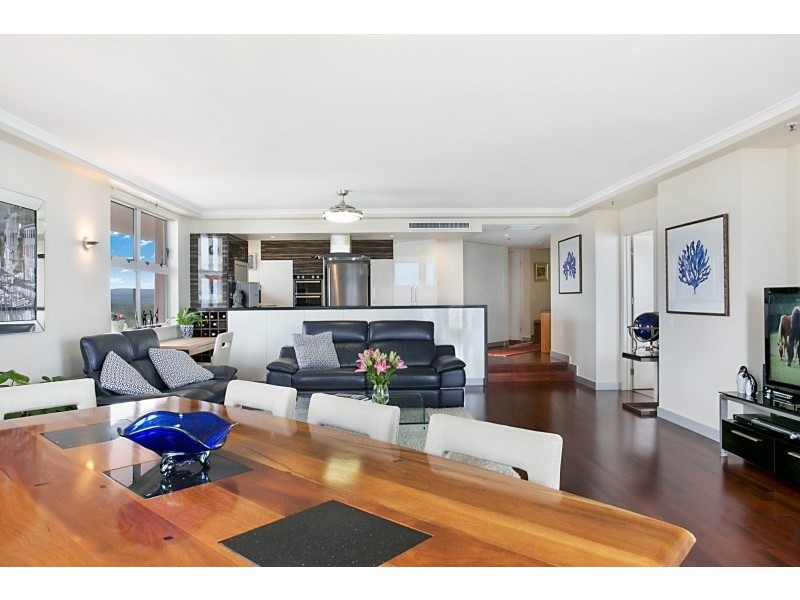 12 Commodore Drive, Surfers Paradise QLD 4217