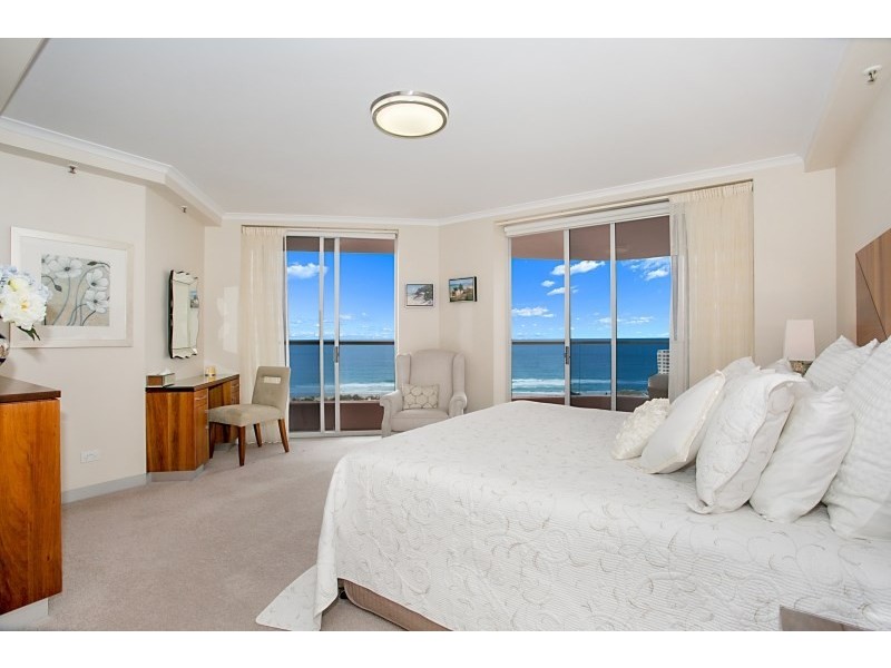 12 Commodore Drive, Surfers Paradise QLD 4217