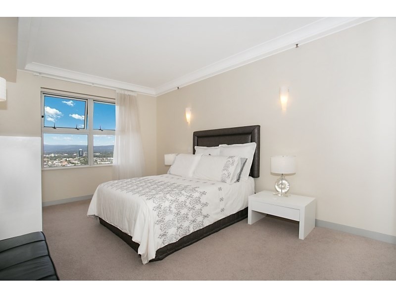 12 Commodore Drive, Surfers Paradise QLD 4217