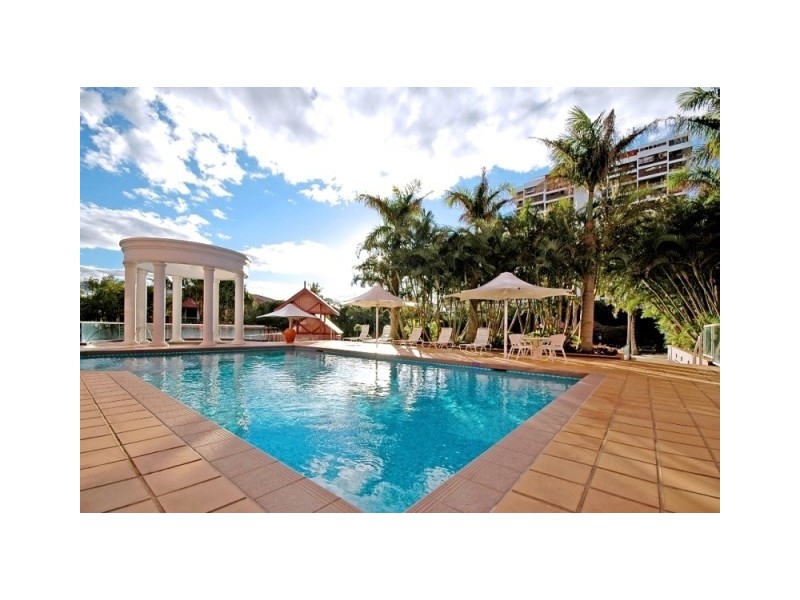 12 Commodore Drive, Surfers Paradise QLD 4217