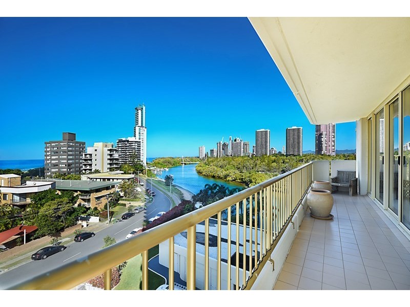 1 Serisier Avenue, Main Beach QLD 4217