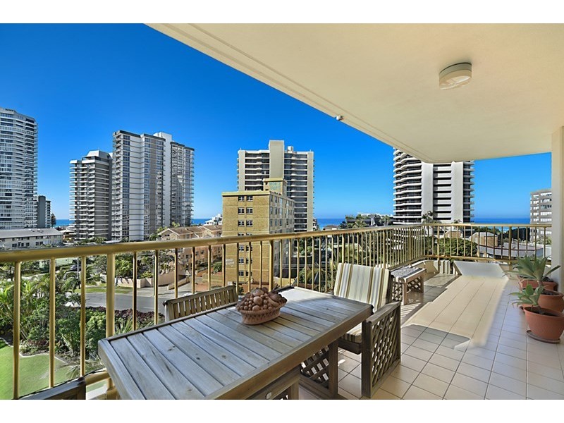 1 Serisier Avenue, Main Beach QLD 4217