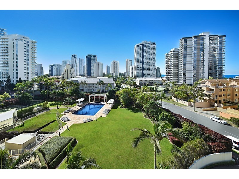 1 Serisier Avenue, Main Beach QLD 4217