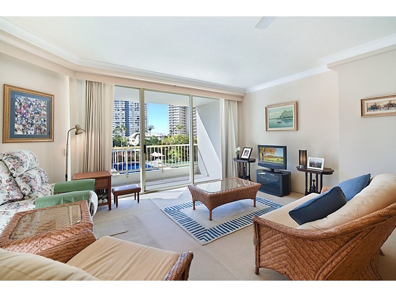 32/1 Serisier Avenue, Main Beach QLD 4217