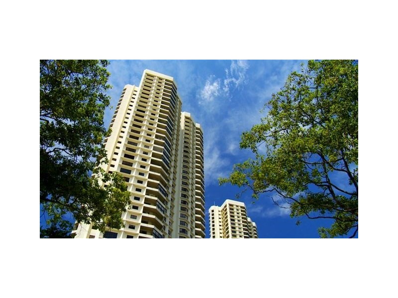 2 Admiralty Drive, Surfers Paradise QLD 4217