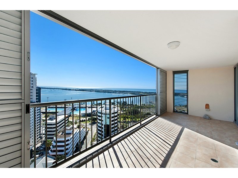 165/105 Scarborough Street, Southport QLD 4215