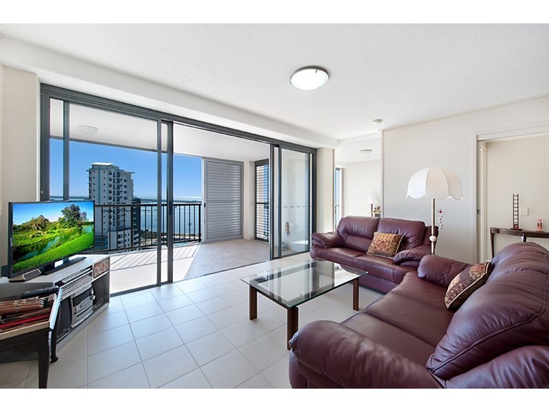 165/105 Scarborough Street, Southport QLD 4215