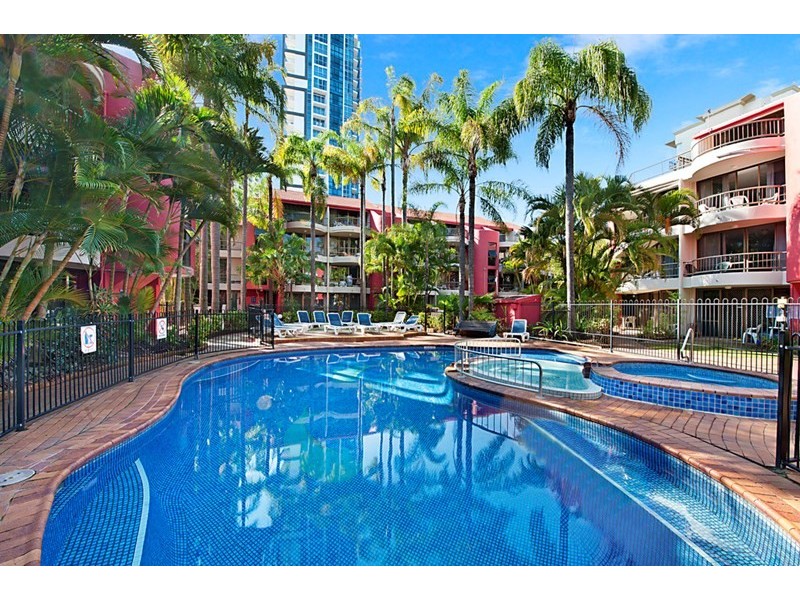 38 Enderley Avenue, Surfers Paradise QLD 4217
