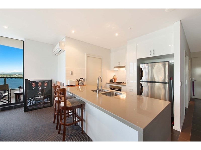 2 Aqua Street, Southport QLD 4215