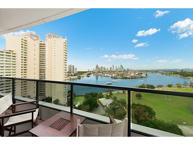 2 Aqua Street, Southport QLD 4215