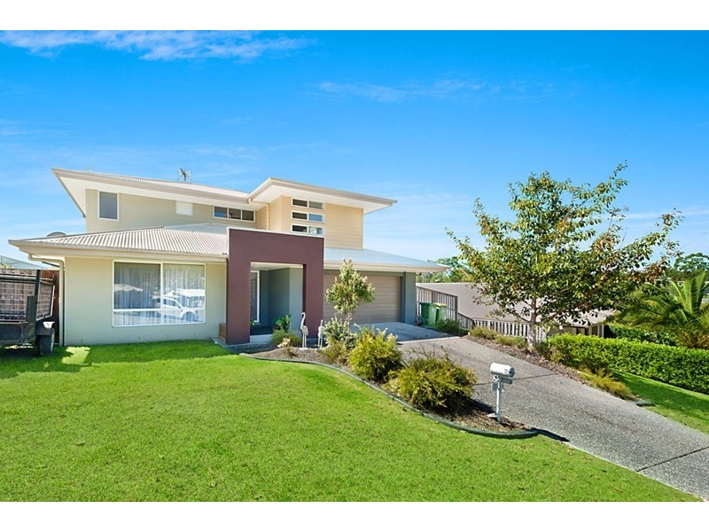 7 Harriet Lane, Oxenford QLD 4210