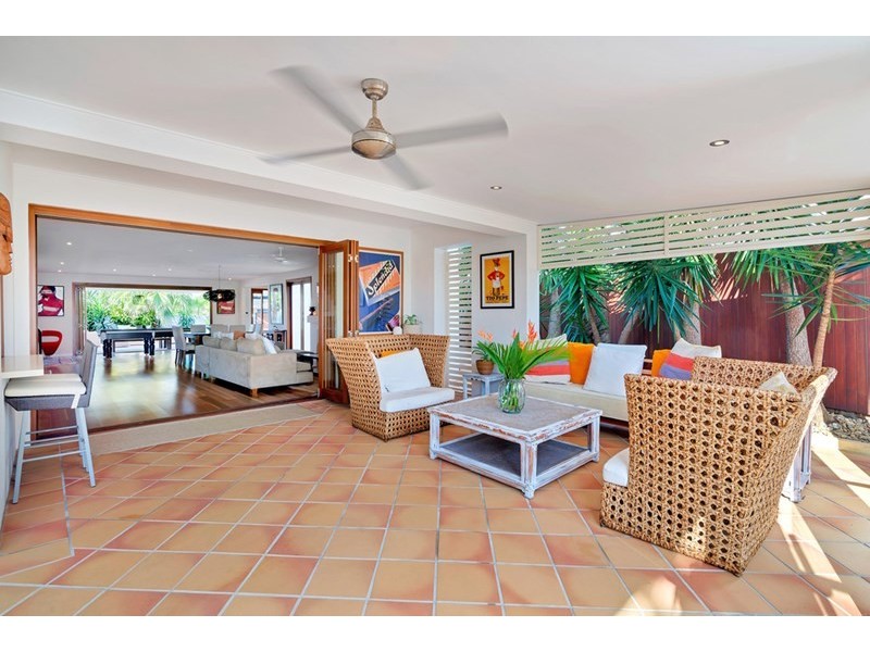 36 Blair Athol Crescent, Sorrento QLD 4217