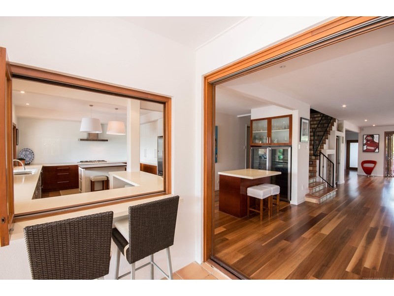 36 Blair Athol Crescent, Sorrento QLD 4217