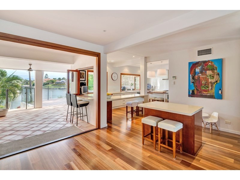 36 Blair Athol Crescent, Sorrento QLD 4217