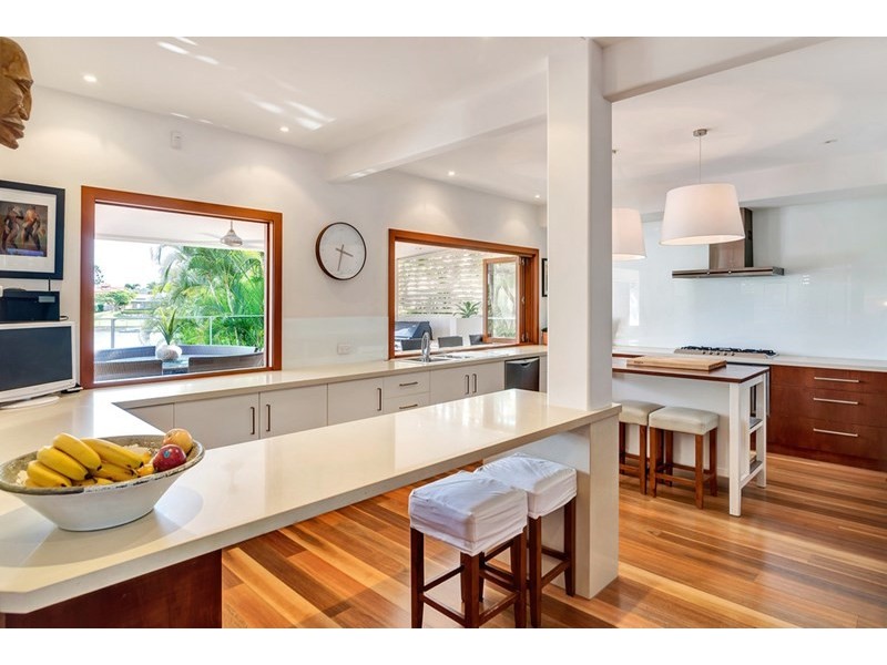 36 Blair Athol Crescent, Sorrento QLD 4217