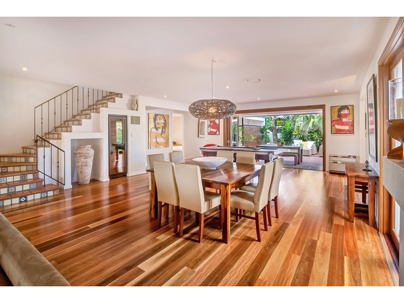 36 Blair Athol Crescent, Sorrento QLD 4217