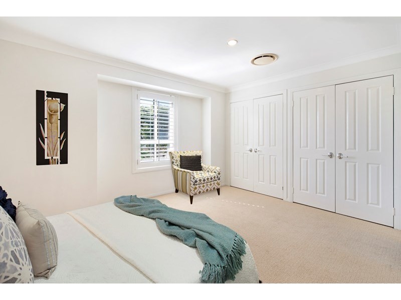 2A Kim Court, Helensvale QLD 4212