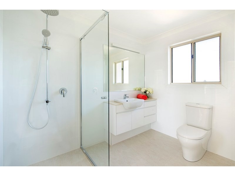 2A Kim Court, Helensvale QLD 4212