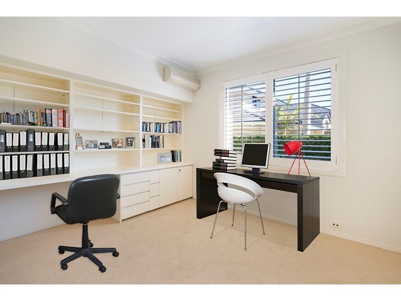 2A Kim Court, Helensvale QLD 4212