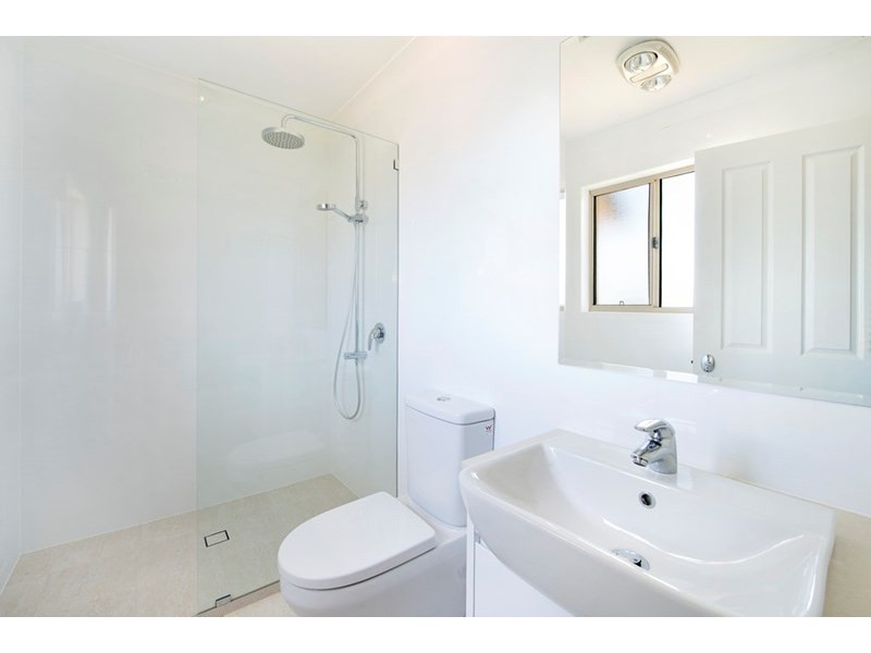 2A Kim Court, Helensvale QLD 4212