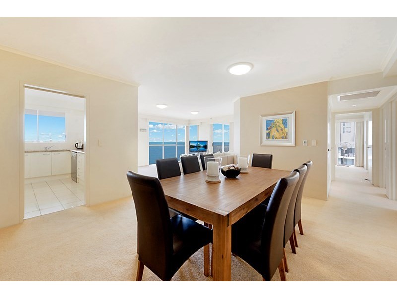 59 Pacific Street, Main Beach QLD 4217