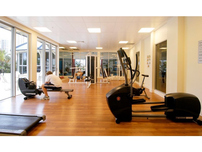 23 Ferny Avenue, Surfers Paradise QLD 4217