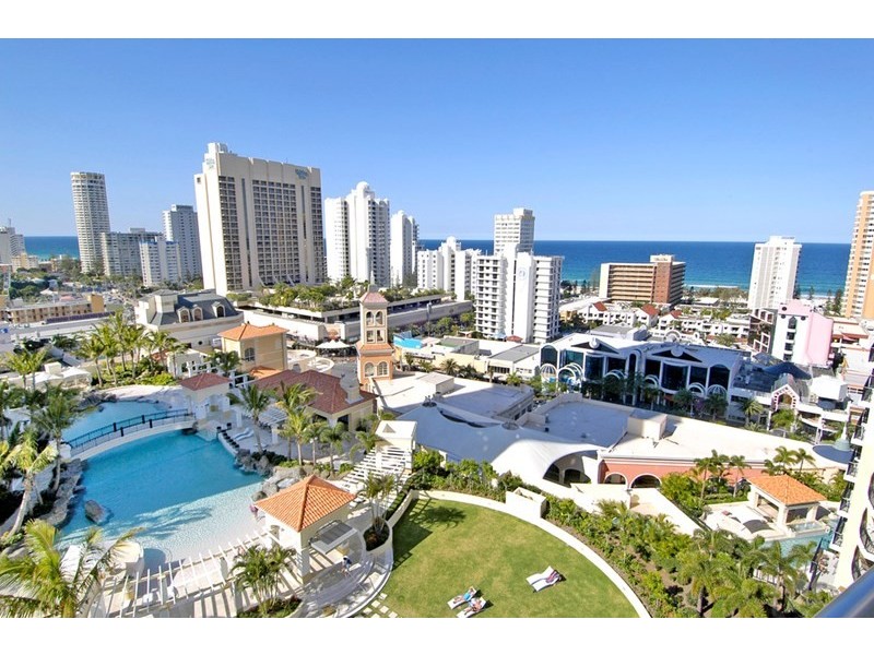 23 Ferny Avenue, Surfers Paradise QLD 4217