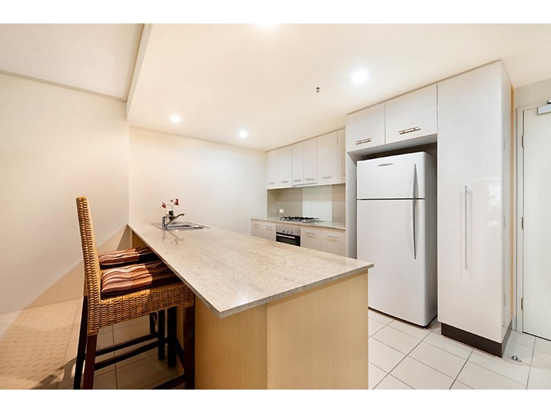 102/105 Scarborough Street, Southport QLD 4215