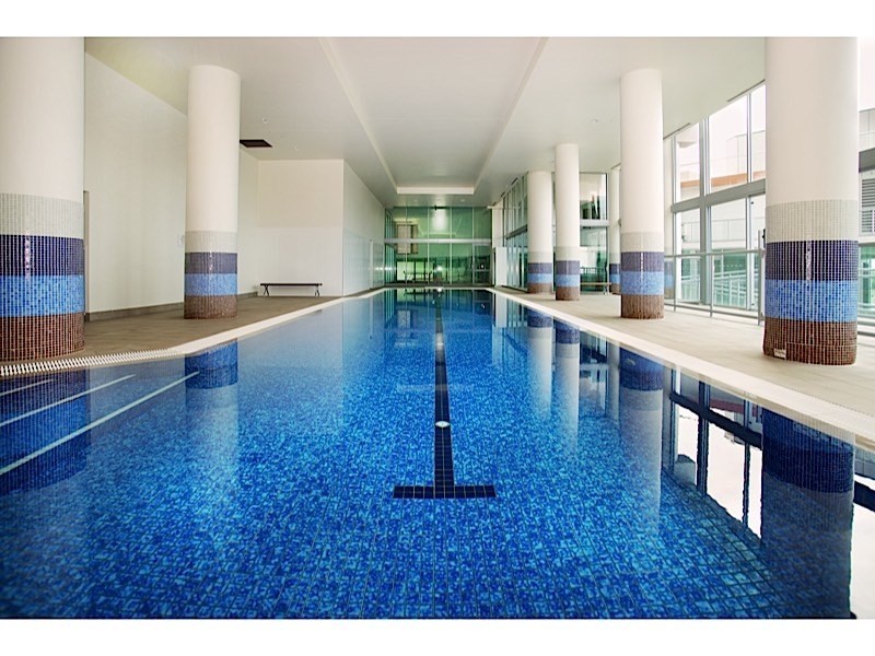 1 Como Crescent, Southport QLD 4215