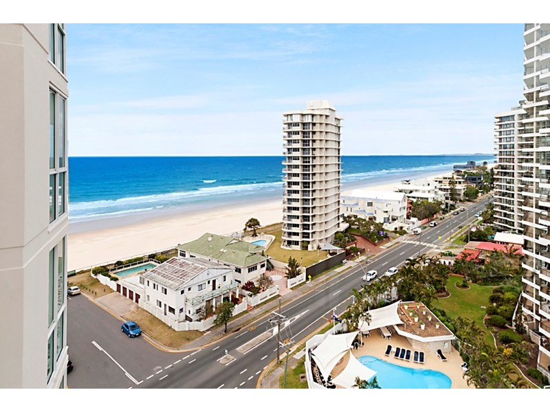5 Woodroffe Avenue, Main Beach QLD 4217