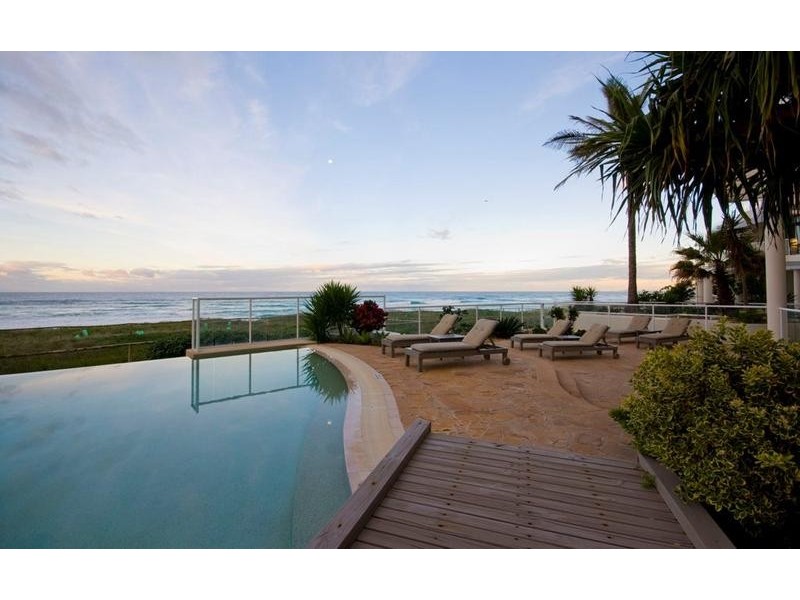 Surfers Paradise QLD 4217