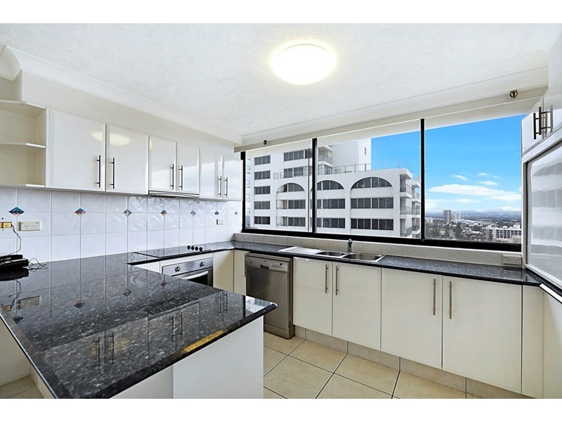 19E/4 Old Burleigh Road, Surfers Paradise QLD 4217