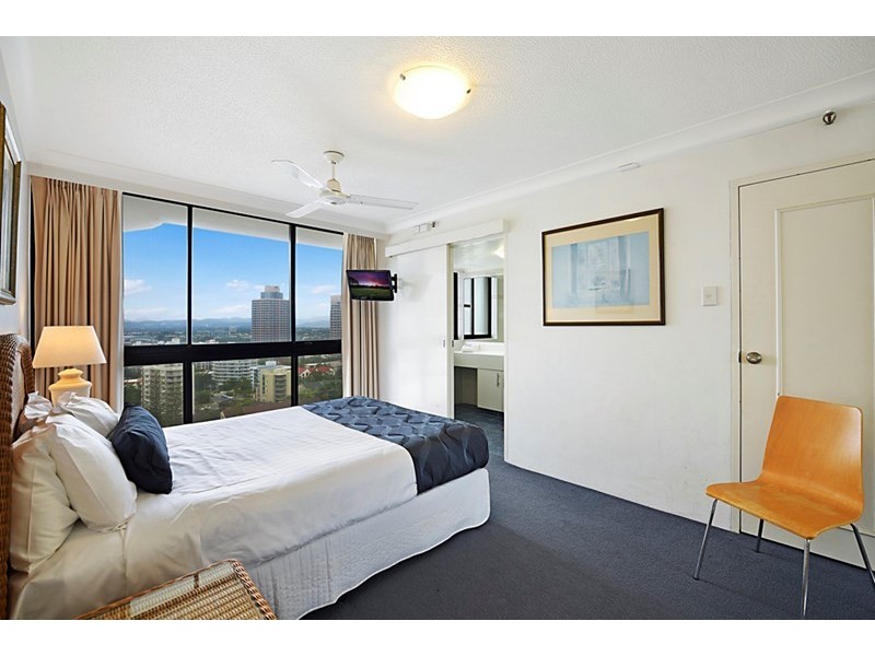 19E/4 Old Burleigh Road, Surfers Paradise QLD 4217