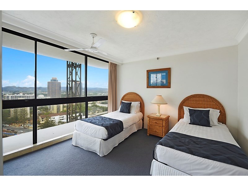 19E/4 Old Burleigh Road, Surfers Paradise QLD 4217