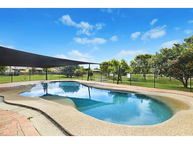 73 ‘Currawong Heights’ 5 Greenlands Drive, Varsity Lakes QLD 4227