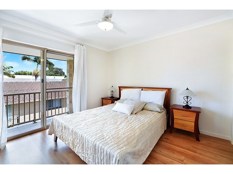 17 Lather Street, Southport QLD 4215