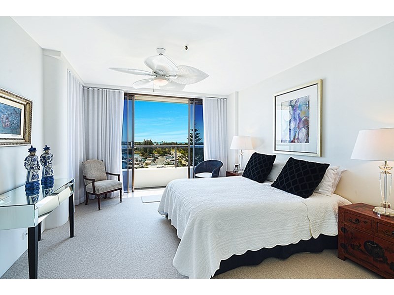 14 Macarthur Parade, Main Beach QLD 4217