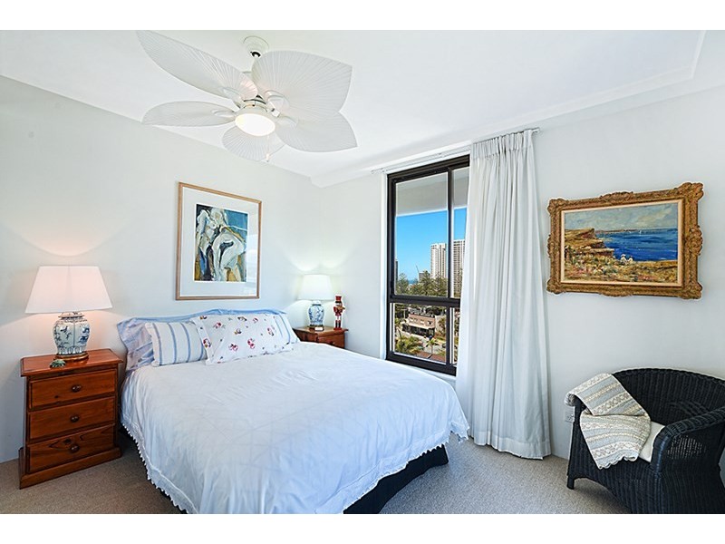 14 Macarthur Parade, Main Beach QLD 4217