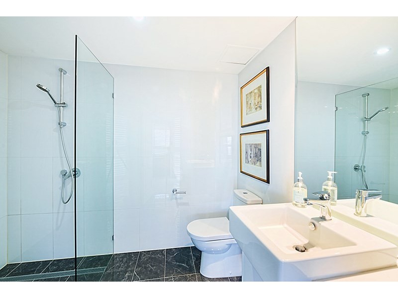 14 Macarthur Parade, Main Beach QLD 4217