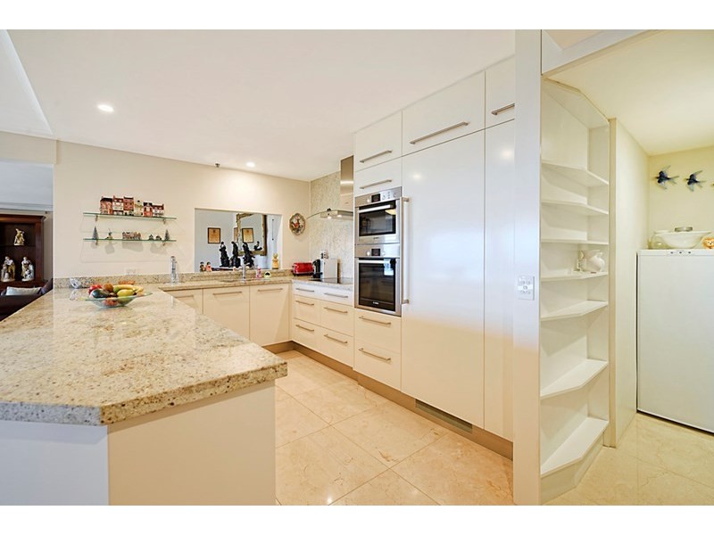2 Admiralty Drive, Surfers Paradise QLD 4217