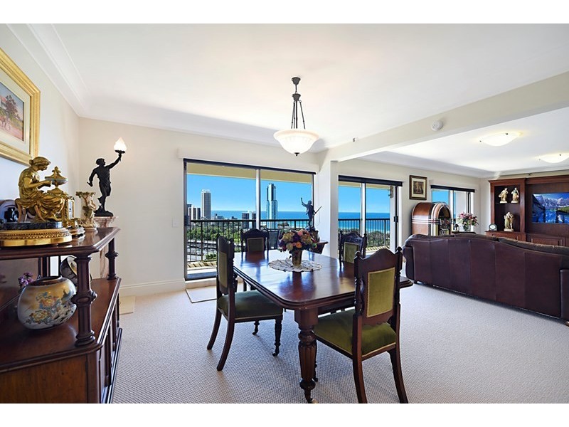 2 Admiralty Drive, Surfers Paradise QLD 4217