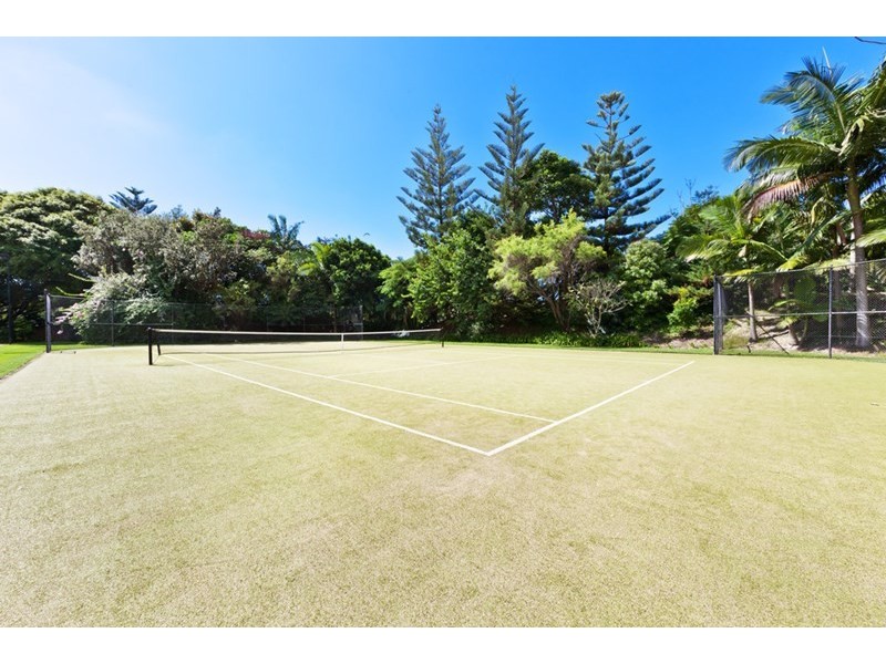 2 Admiralty Drive, Surfers Paradise QLD 4217