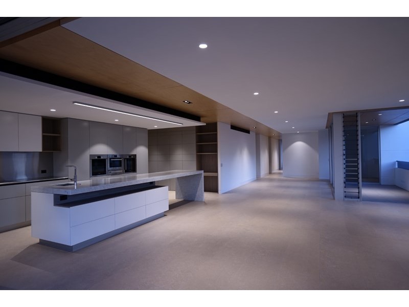 50 Woodroffe Avenue, Main Beach QLD 4217