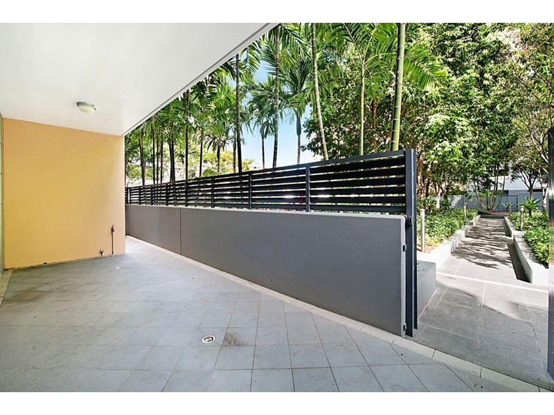 1 Aqua Street, Southport QLD 4215