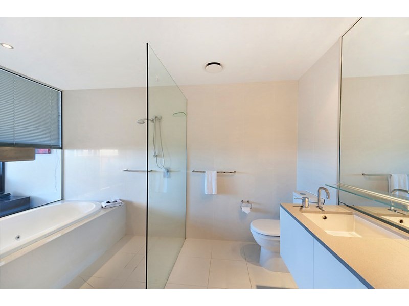 2233/9 Ferny Avenue, Surfers Paradise QLD 4217